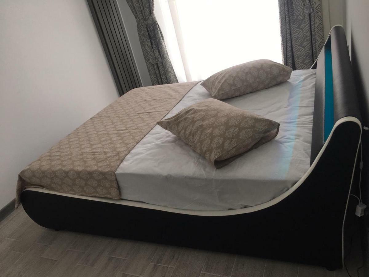 Umi Apartment Alezzi Resort Năvodari Kültér fotó