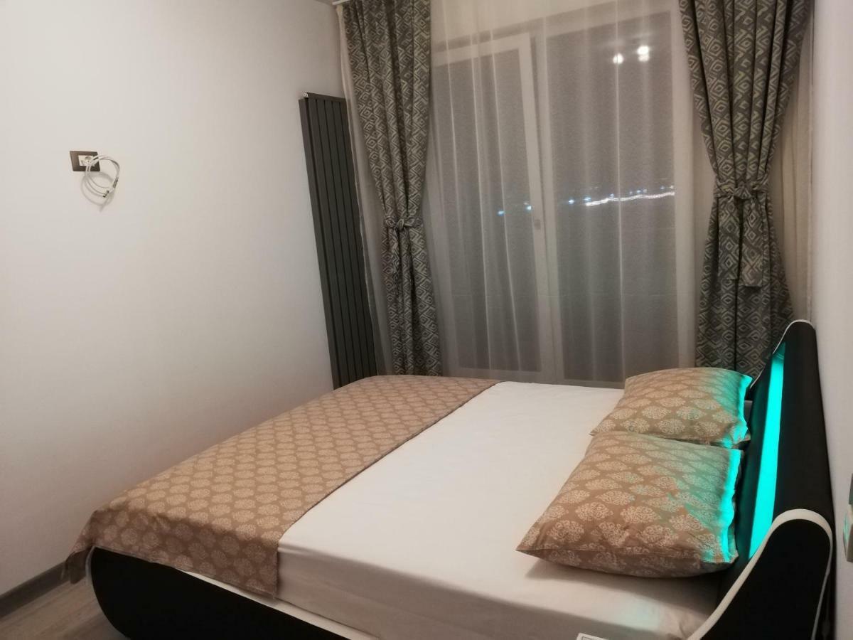 Umi Apartment Alezzi Resort Năvodari Kültér fotó